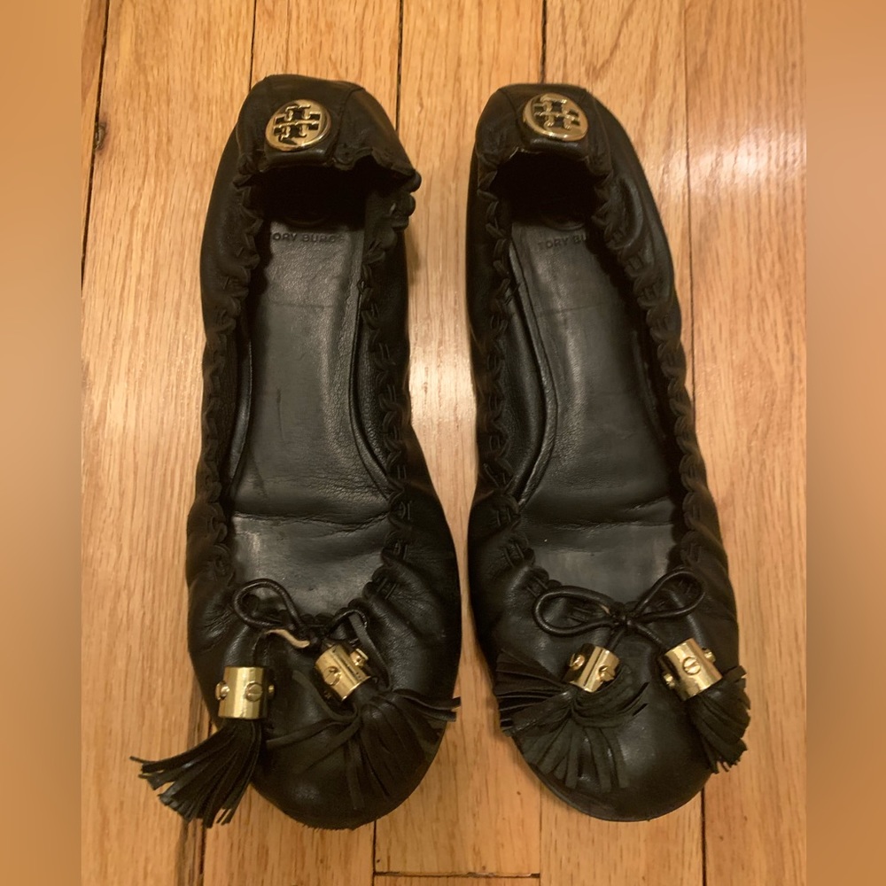 Tory Burch Reese tassel ballet flat - Used condition